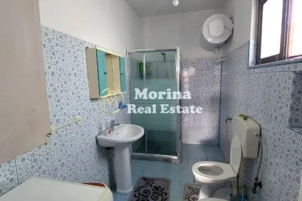 Shtepi me qera 2+1 ne Tirane - 450 Euro