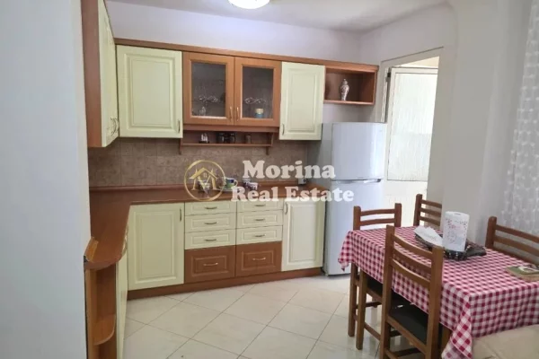 Shtepi me qera Apartament ne Tirane, 2+1, Mobilimi E mobiluar, Pagesa 500  Euro.