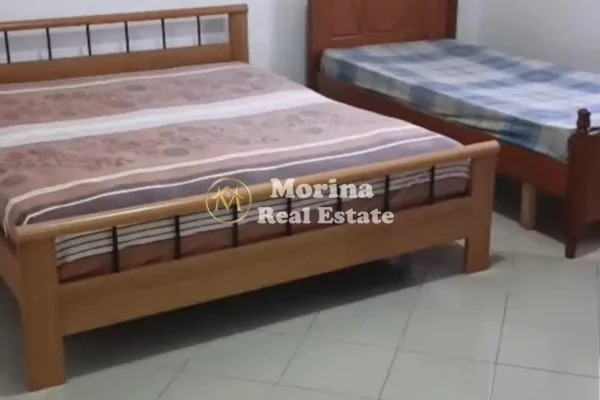 Shtepi me qera Shtepi Private ne Tirane, 1+1, Mobilimi E mobiluar, Pagesa 300  Euro.