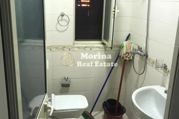 Shtepi me qera Shtepi Private ne Tirane, Garsoniere, Mobilimi E mobiluar, Pagesa 250  Euro.