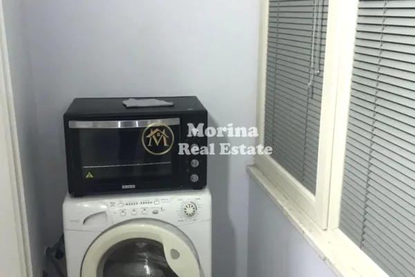 Shtepi me qera Shtepi Private ne Tirane, Garsoniere, Mobilimi E mobiluar, Pagesa 250  Euro.