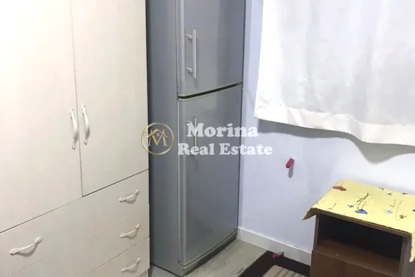 Shtepi me qera Shtepi Private ne Tirane, Garsoniere, Mobilimi E mobiluar, Pagesa 250  Euro.