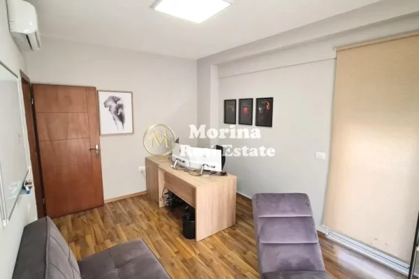 Business Property for Rent 3+1 in Tirana - 1,650 Euro