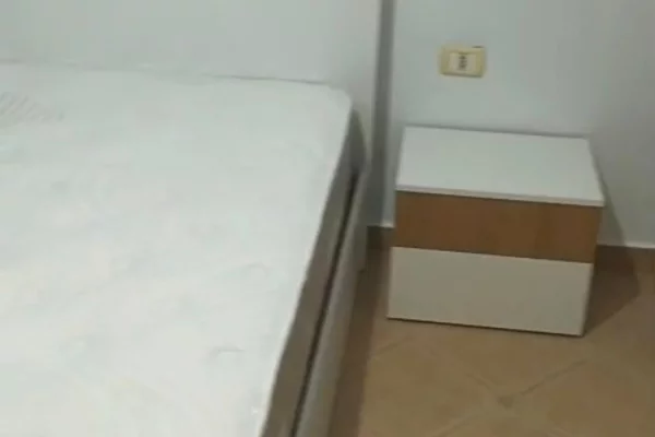 Shtepi me qera 2+1 ne Tirane - 500 Euro