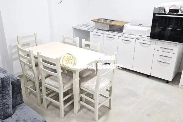 Shtepi me qera Apartament ne Tirane, 2+1, Mobilimi E mobiluar, Pagesa 400  Euro.