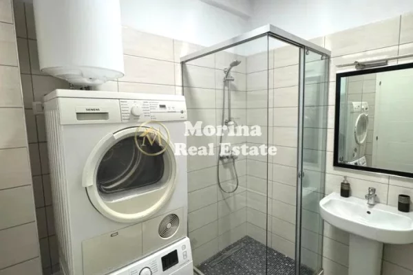 Shtepi me qera Apartament ne Tirane, 2+1, Mobilimi Pjeserisht e mobiluar, Pagesa 600  Euro.
