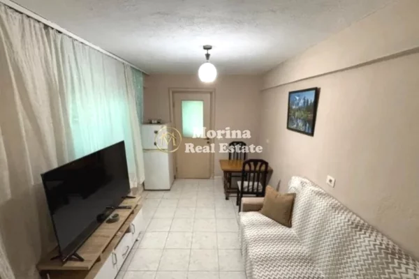 Shtepi me qera Apartament ne Tirane, 1+1, Mobilimi E mobiluar, Pagesa 420  Euro.