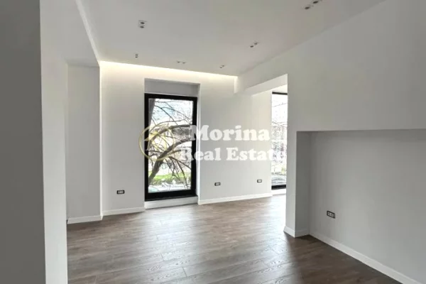 Business Property for Rent 1+1 in Tirana - 1,500 Euro