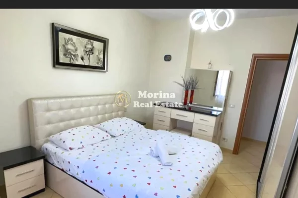 Shtepi me qera Apartament ne Tirane, 2+1, Mobilimi Pjeserisht e mobiluar, Pagesa 850  Euro.