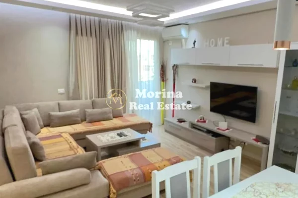 Shtepi me qera Apartament ne Tirane, 2+1, Mobilimi Pjeserisht e mobiluar, Pagesa 850  Euro.