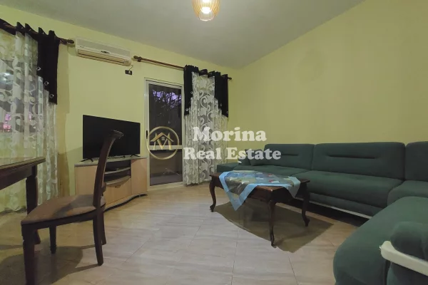 Shtepi me qera Shtepi Private ne Tirane, 3+1, Mobilimi E mobiluar, Pagesa 600  Euro.