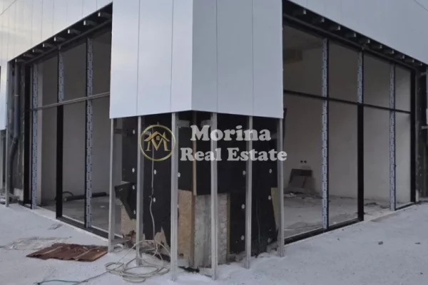 Ambient biznesi me qera 3+1 ne Tirane - 1,270 Euro