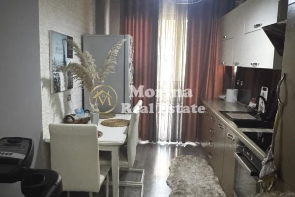 Shtepi me qera 1+1 ne Tirane - 400 Euro