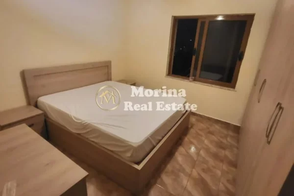 Shtepi me qera Shtepi Private ne Tirane, 2+1, Mobilimi E mobiluar, Pagesa 450  Euro.