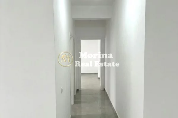 Shtepi me qera 2+1 ne Tirane - 400 Euro