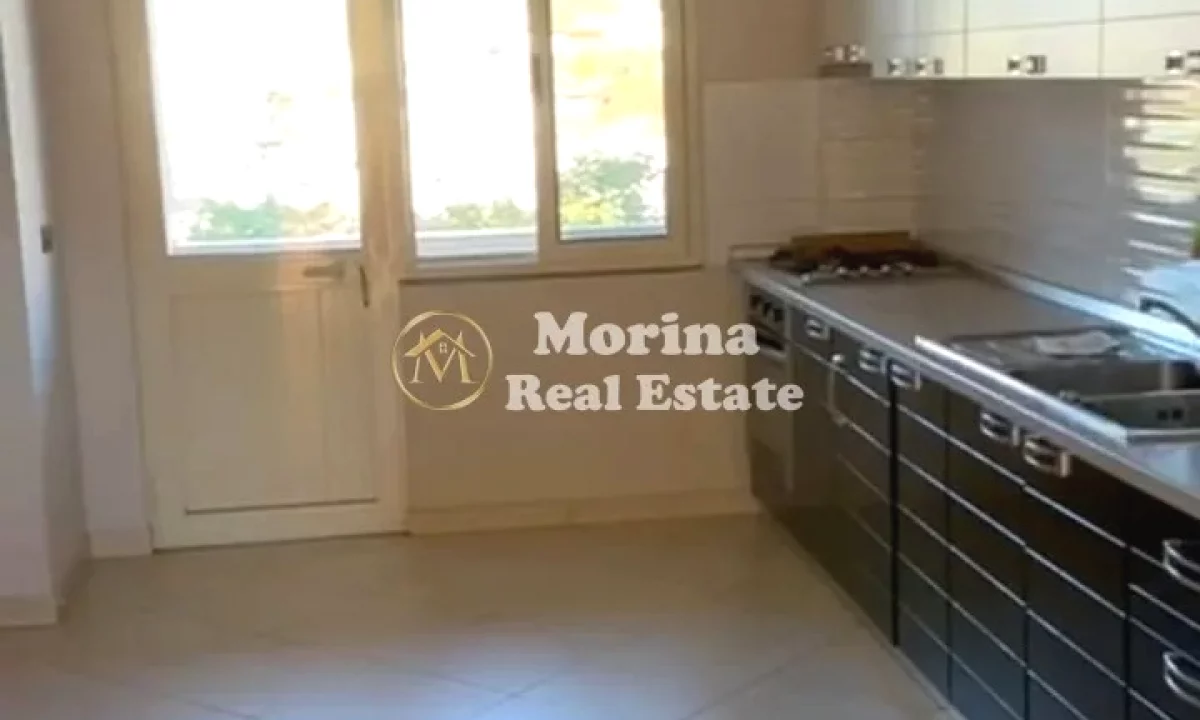 Shtepi me qera Apartament ne Tirane, 1+1, Mobilimi Pjeserisht e mobiluar, Pagesa 350  Euro.