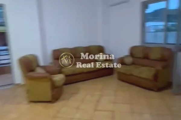 Shtepi me qera Apartament ne Tirane, 2+1, Mobilimi Pjeserisht e mobiluar, Pagesa 750  Euro.
