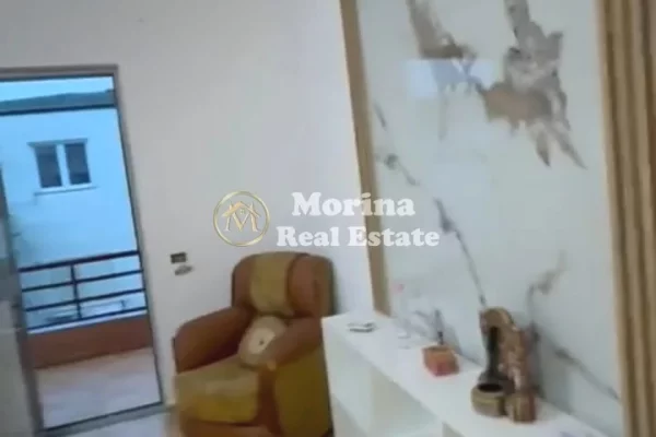 Shtepi me qera Apartament ne Tirane, 2+1, Mobilimi Pjeserisht e mobiluar, Pagesa 750  Euro.