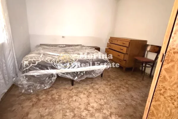 Shtepi me qera 1+1 ne Tirane - 150 Euro