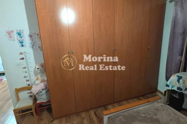 Shtepi ne shitje Apartament ne Tirane, 2+1, Mobilimi E mobiluar, Pagesa 195,800  Euro.