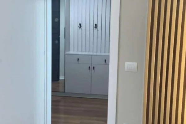 Shtepi me qera 2+1 ne Tirane - 600 Euro