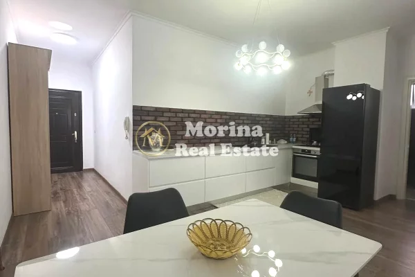 Shtepi me qera Apartament ne Tirane, 1+1, Mobilimi E mobiluar, Pagesa 600  Euro.