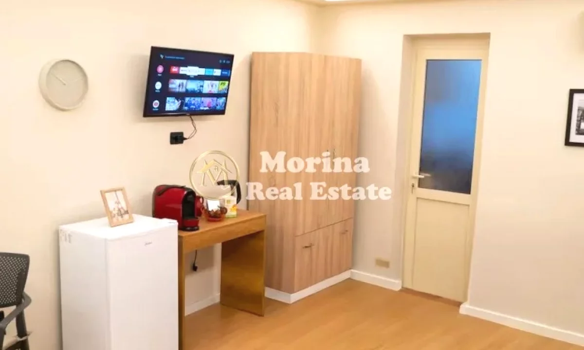 Qera | Ambjent Biznesi | Pazari i RI| 350 Euro/muaj