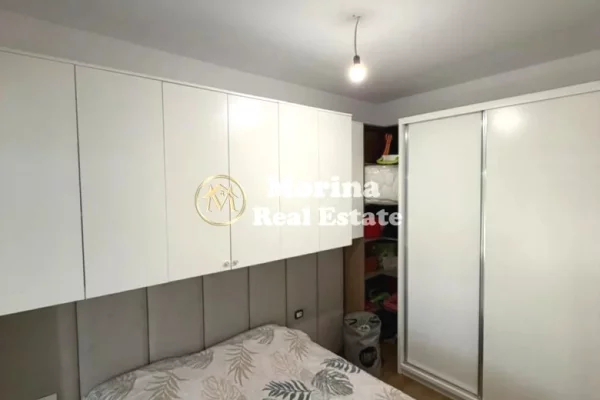 Shtepi ne shitje Apartament ne Tirane, 2+1, Mobilimi E mobiluar, Pagesa 105,000  Euro.