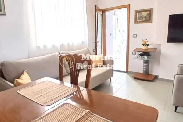 Appartamento in affitto a Tirana 2+1, Arredato