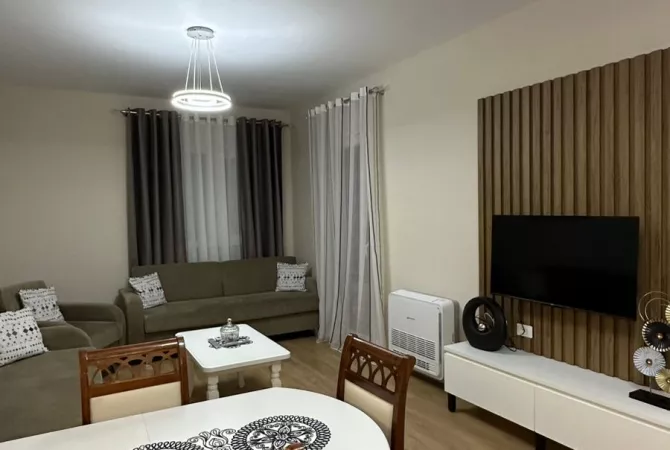 Shtepi me qera 1+1 ne Tirane - 650 Euro