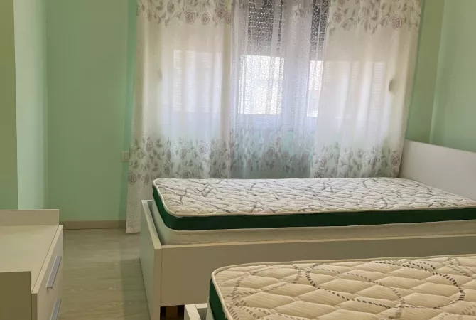 Shtepi me qera 2+1 ne Tirane - 600 Euro
