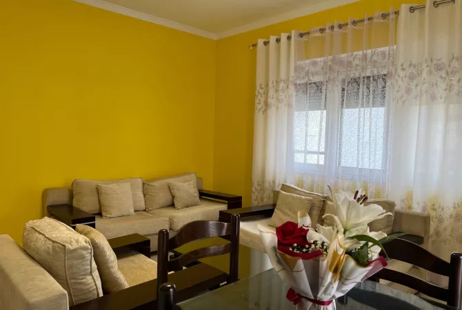 Shtepi me qera 2+1 ne Tirane - 600 Euro