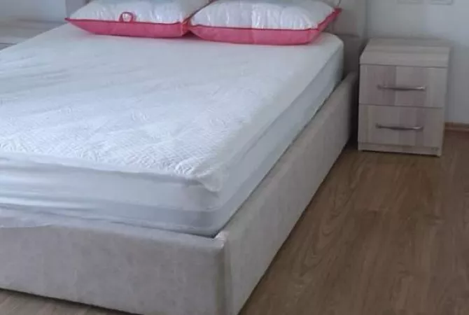 Shtepi me qera 2+1 ne Tirane - 50,000 Leke