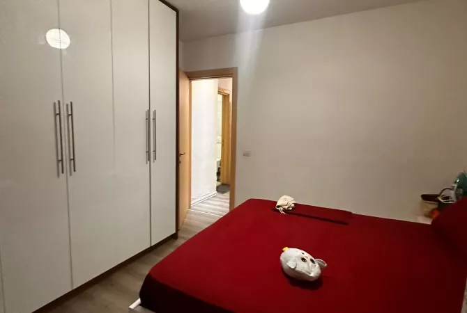 Shtepi me qera 2+1 ne Tirane - 600 Euro