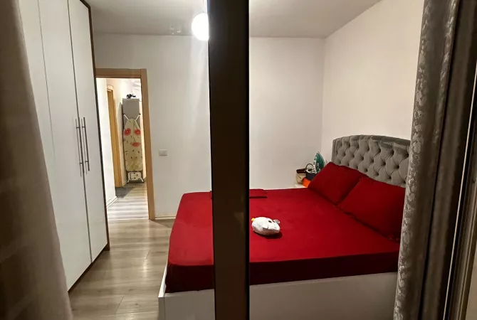 Shtepi me qera Apartament ne Tirane, 2+1, Mobilimi E mobiluar, Pagesa 600  Euro.