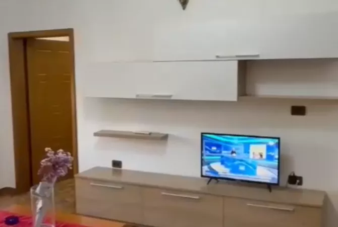 House for Rent 1+1 in Tirana - 60,000 Leke