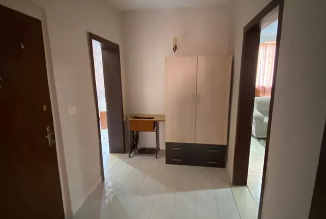 Shtepi me qera Apartament ne Tirane, 2+1, Mobilimi E mobiluar, Pagesa 65,000  Leke.