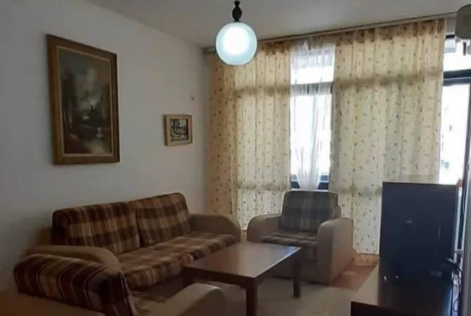 Casa in affitto 1+1 a Tirana - 55,000 Leke
