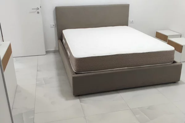 Shtepi me qera 2+1 ne Tirane - 55,000 Leke