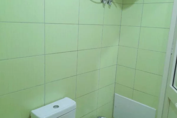 Shtepi me qera 1+1 ne Tirane - 40,000 Leke