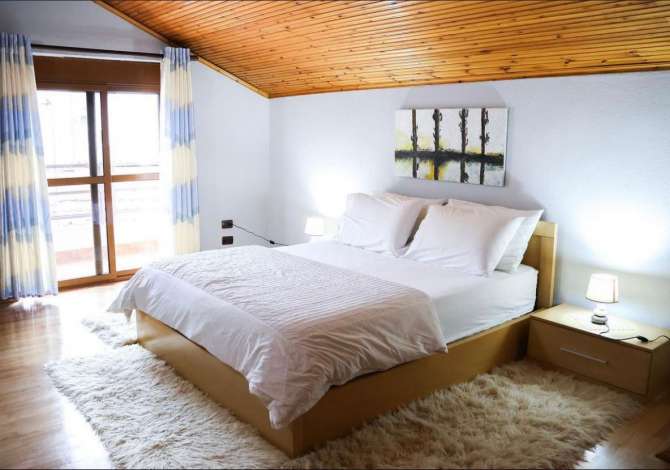 Shtepi me qera Apartament ne Tirane, 2+1, Mobilimi E mobiluar, Pagesa 600  Euro.