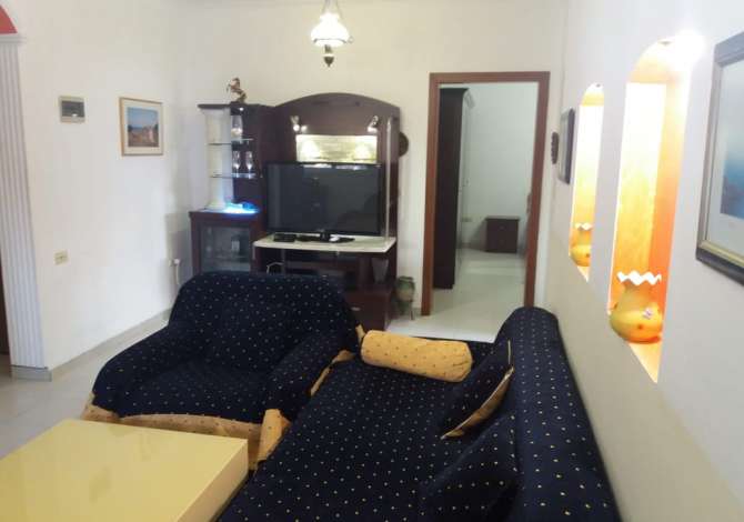 Shtepi me qera 2+1 ne Tirane - 600 Euro
