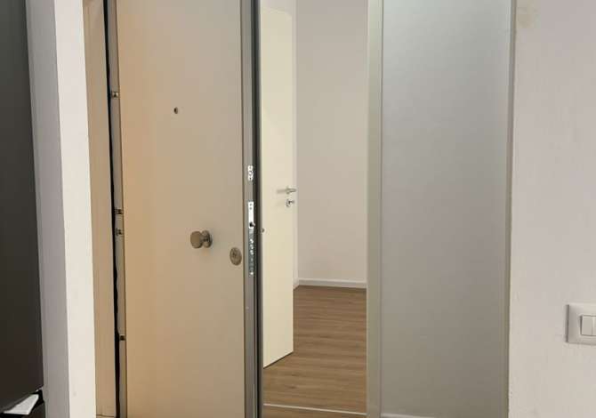 Shtepi me qera 1+1 ne Tirane - 30,000 Leke