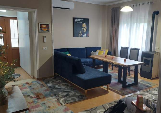 Shtepi me qera 3+1 ne Tirane - 55,000 Leke