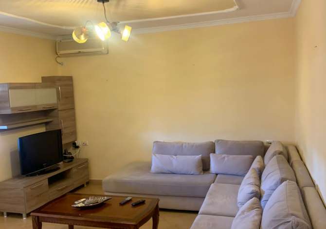 Shtepi me qera 2+1 ne Tirane - 55,000 Leke