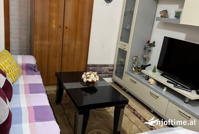 Shtepi me qera 1+1 ne Tirane - 500 Euro