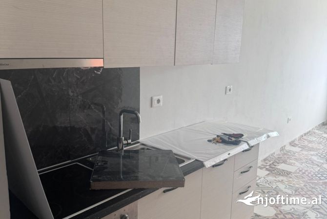 Casa in affitto 1+1 a Tirana - 35,000 Leke
