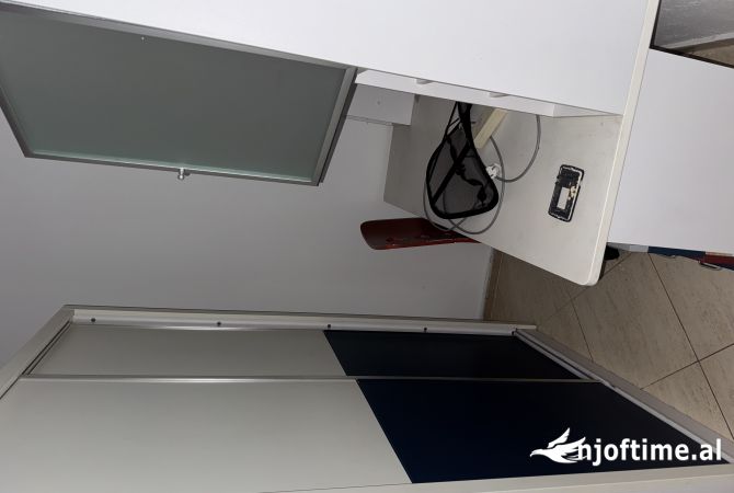 Appartamento in affitto a Tirana 2+1, Arredato