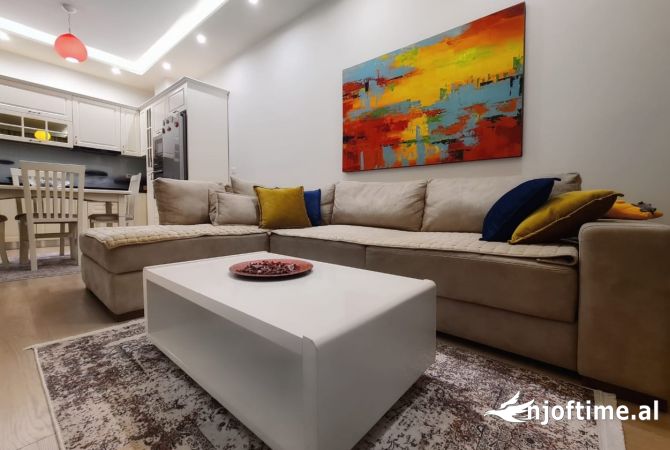 Shtepi me qera 1+1 ne Tirane - 650 Euro