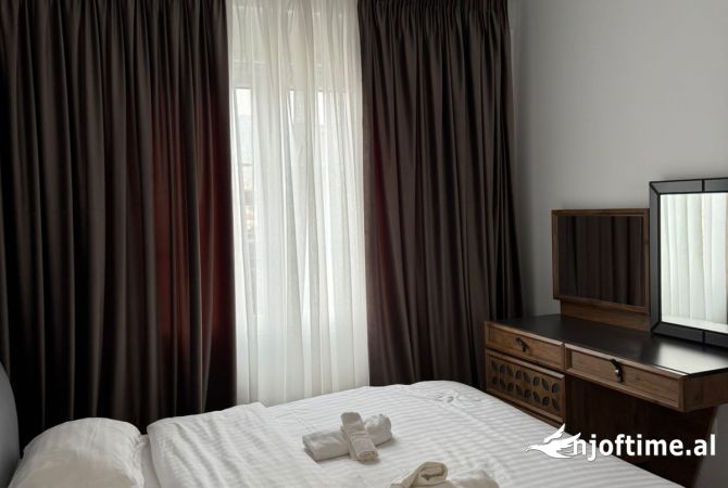 Shtepi me qera Apartament ne Tirane, 1+1, Mobilimi E mobiluar, Pagesa 550  Euro.